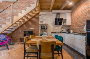2BR Apartment in the Heart of Old Tbilisi